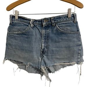 Vintage Levi’s Orange Tab Light Wash Cut Off Distressed Denim Shorts Size 10